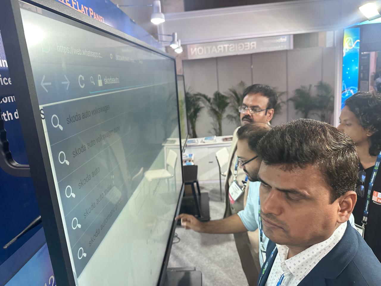 4K EDLA Smart Display Presentation